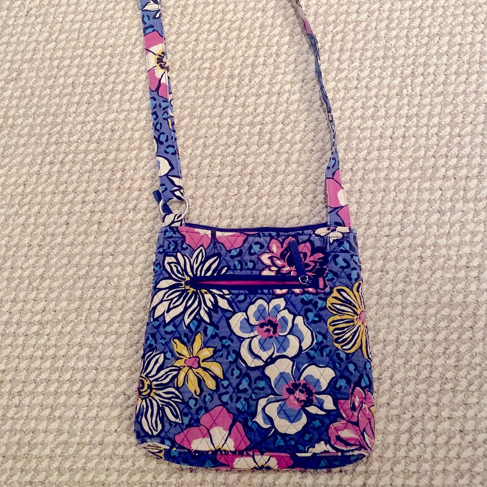 Vera Bradley Crossbody💕